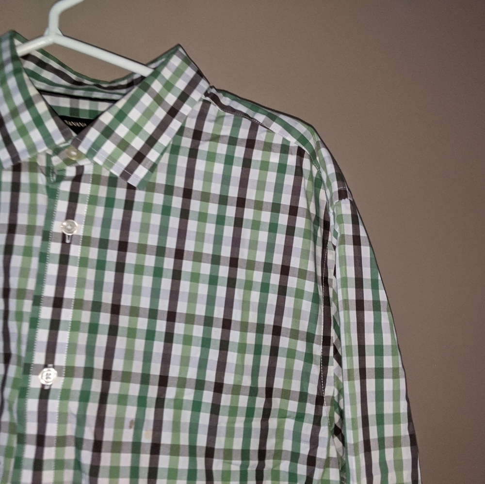 Banana Republic Men's XL Plaid Button Down - Picture 8 of 8